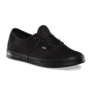 Black Authentic Lo Pro Vans